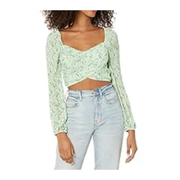 Astr Tops - ASTR women's Bonnie green long sleeve crop Top Size M